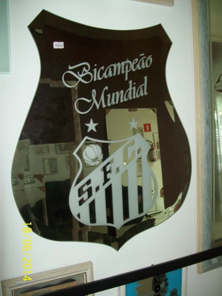 Jateamento artístico em vidro - Vidraçaria Art Guedes